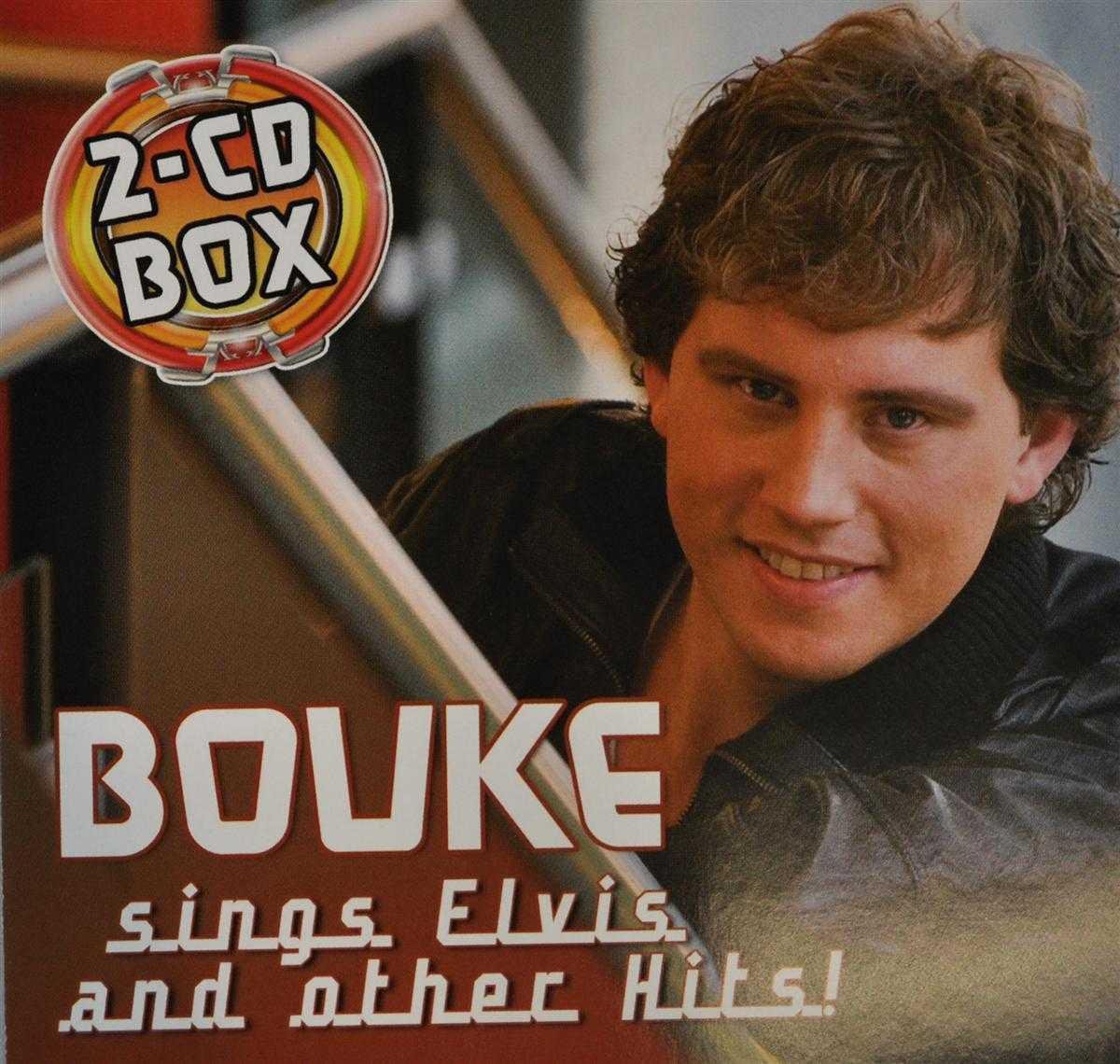 Bouke sings Elvis 